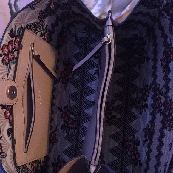 Nanette Lepore purse - Picture 2 of 6